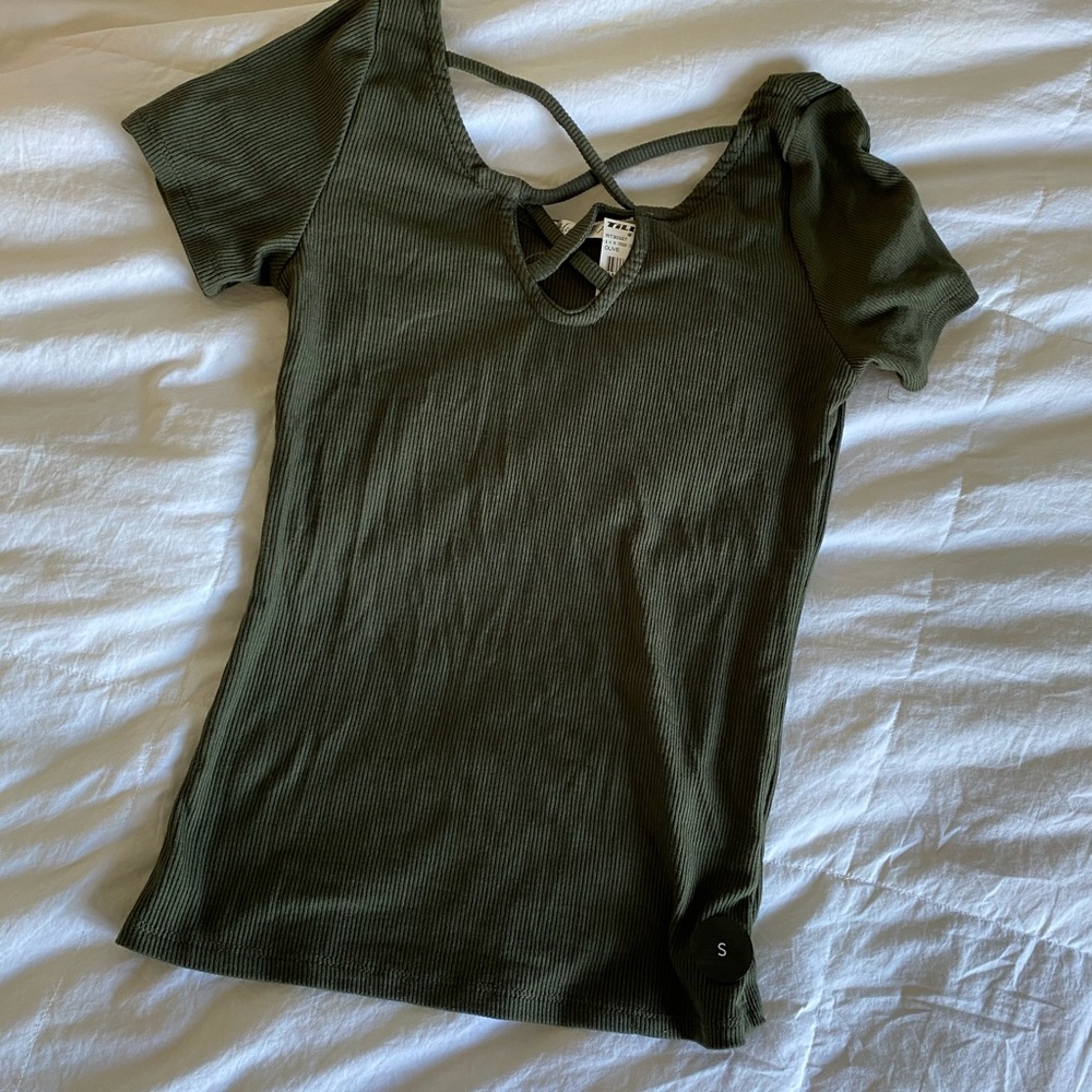 New Tillys fitted t-shirt